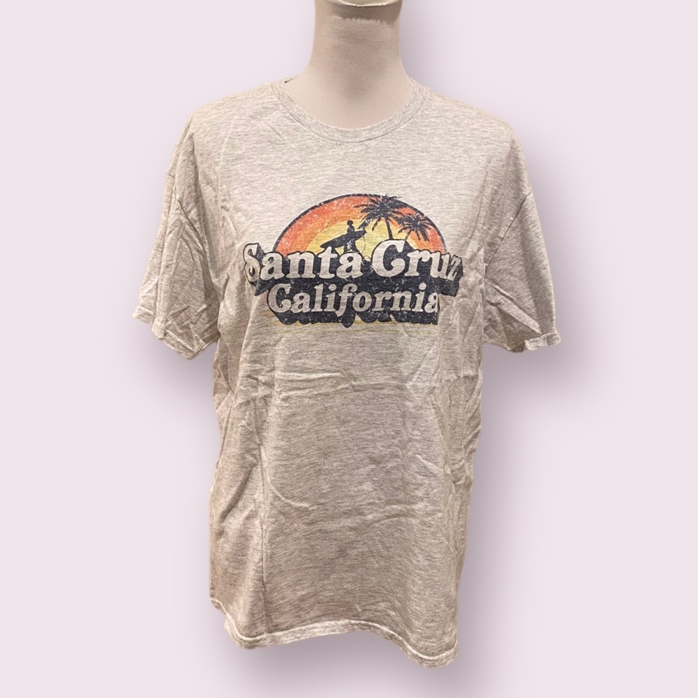 MV Sport | Santa Cruz T-Shirt | Size: L